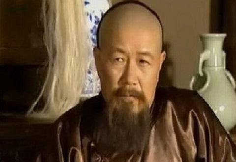 梦境解析，梦见一条白色带有黑色花纹的大蟒蛇