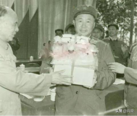 梦见手表掉到了地上，时间的流逝与命运的转折