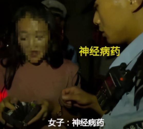 梦境的警示，梦见别人吃人肉，自我坚守的深层解析