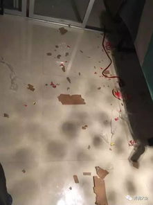梦境中的血色警示，解析梦见朋友脚部大量流血的深层含义
