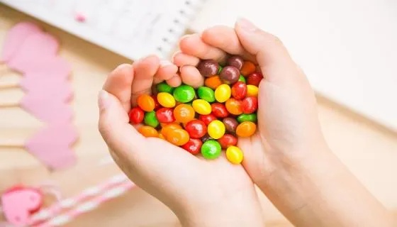 梦境的奥秘，哀悼与甜蜜的邂逅——解读梦中捡到糖的寓意