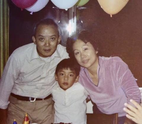梦见父亲过世，再次求解梦