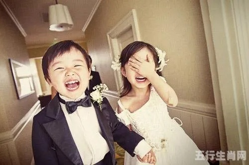 今天做了个奇怪的梦，梦到自己结婚了，这是有什么寓意么？