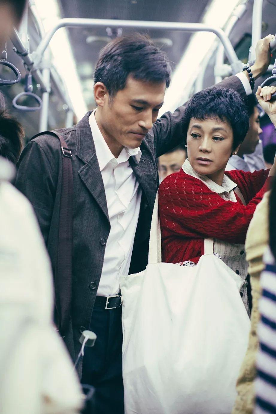 梦境中的奇迹，新生女儿直呼父母之名，却对姥姥敬而远之