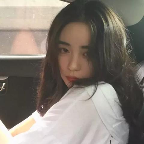 梦境中的微笑，解析牙齿缺失的梦境及其深层含义