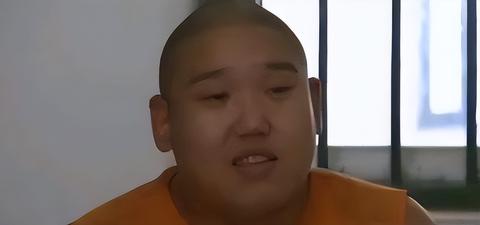 梦见与逝者相拥言，探索梦境中的重逢与心灵慰藉