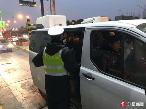 昨晚梦见车翻了我跑出来了，解读梦境中的警示与启示