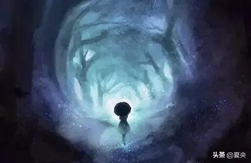 我连续几次梦见老家周围蛇影重重，梦境背后的深层含义与解析