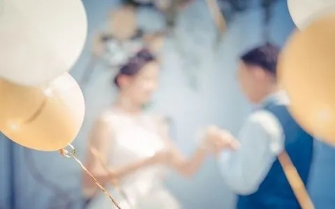 梦境中的婚礼与现实的交错，解析梦见自己要结婚但女友名为张满的寓意