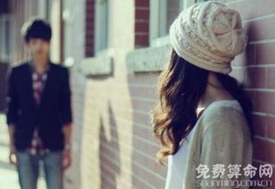 梦见自己喜欢得人和男友分手了，梦境背后的情感解析与自我探索