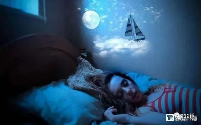 老是梦见过世的亲人又活了，然后半夜惊醒怎么办？