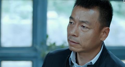 周公解梦，梦见爸爸去世，我在哭泣的深层含义与心理解析