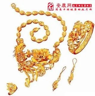 梦见带金银手饰，财富与权力的象征
