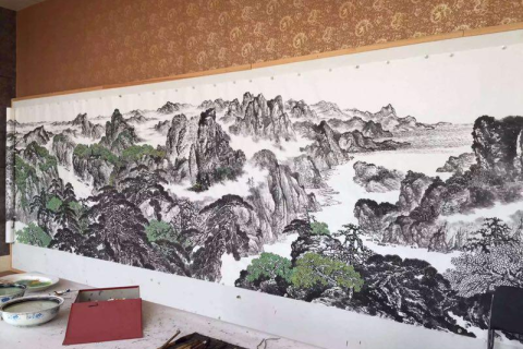 梦见与男友共赴山巅，途中偶遇挚友，探索梦境中的情感纽带与人生启示