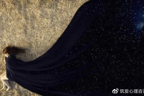 梦境中的泪水与告白，探索内心深处的情感纠葛