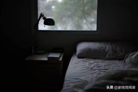 梦见上厕所，探索梦境中的隐秘信号与心理解读