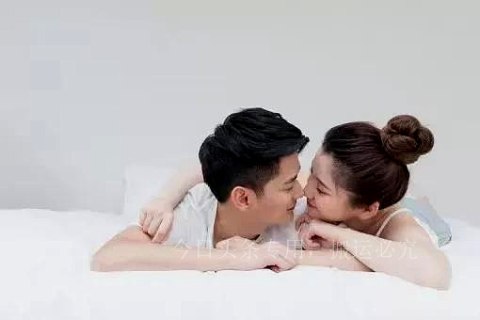 梦见老公把我送去和别人结婚，探索梦境背后的深层含义