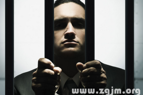 梦见男朋友去我家然后生气的走了，情感纠葛与内心冲突的梦境解析