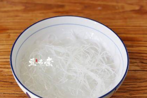 梦见粉条，寓意与解析