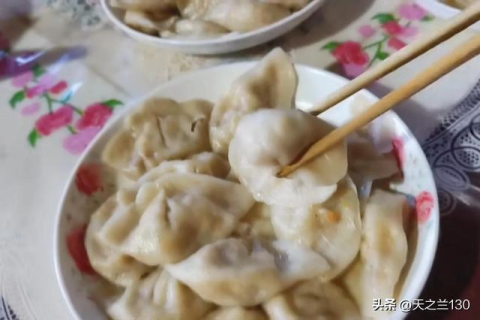 梦境交织的温馨，与男友母亲共食饺子的深层寓意
