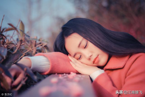梦回往昔，情愫再续，解析梦中前任的温柔低语