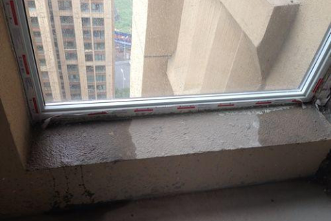 梦见窗户外面下雨加雪，一场奇异梦境的深层解析