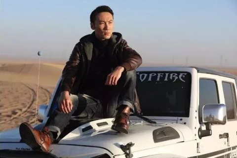 梦境交织，龙与孩童的奇幻之旅