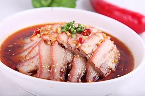 梦见老公买些猪头肉，探索梦境背后的深层含义