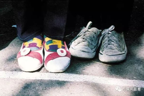 梦境中的欢乐与自我审视，解析与男友共度的老土鞋时光