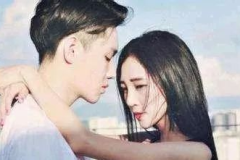 梦境的迷雾，解析梦见老婆床上两个男人的深层含义