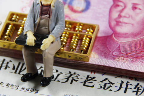 梦境的纠葛，当爱情遭遇亲情的阻碍——解读梦中与心仪之人相聚却遭家人反对的寓意