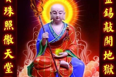 梦见带着前男友去和现在男友说分手，梦境背后的情感纠葛与内心探索