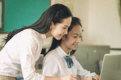 上班族的时光倒流梦，重新上学的深层寓意与心理解析