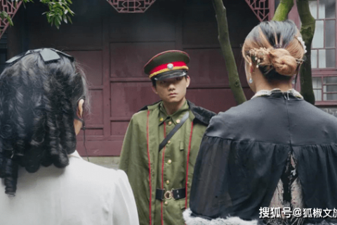梦回往昔，已故亲人怀抱孩子，情感纽带跨越生死