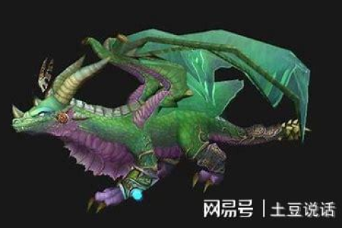 梦境解析，为何会梦到被白绿竖条纹相间的小蛇缠身咬你？