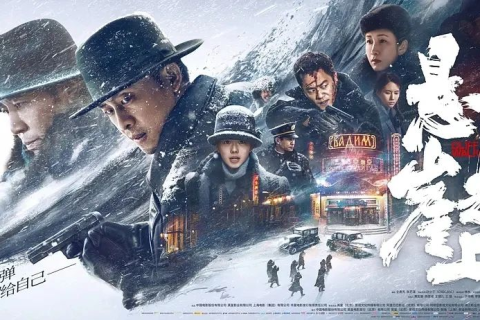 从梦境深渊到奇迹着陆，解析梦见掉悬崖后神奇跳跃的深层含义