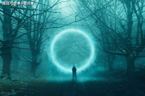 梦境之谜，探索梦见风把我往坟里吹或坟在吸我的深层含义