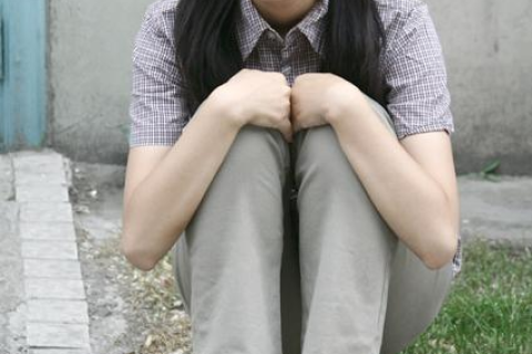 一晚上都在做梦梦前男友结婚，周公解梦背后的深层含义