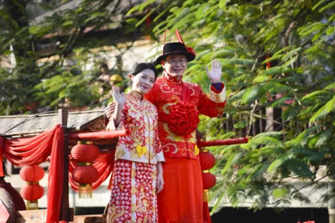 梦境奇遇，逃离不爱之人的婚礼，踏上无新郎的花轿
