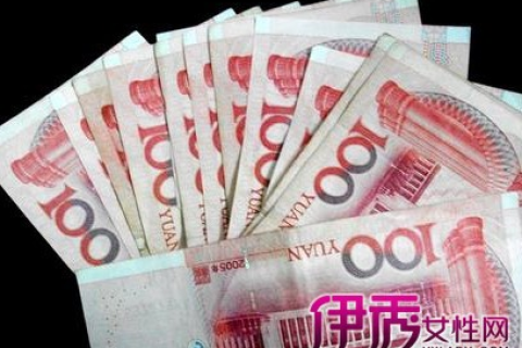 梦境中的慷慨，昨晚梦见送给别人二两百元钱，寓意何在？