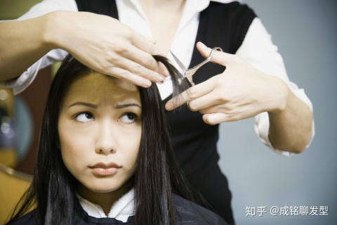 梦见去理发店，探索潜意识中的自我重塑与转变