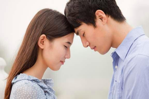 梦见前男友生了个儿子，梦境背后的情感解析与自我成长启示