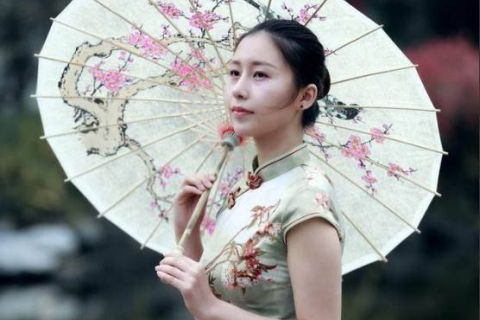 梦境解析，为什么会梦到男友的一只手断了还有两条腿也不见了？