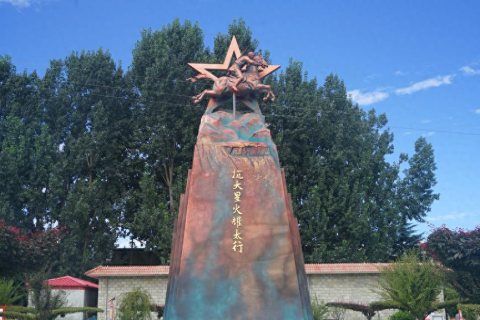 情感交织的梦魇，为何与现男友情深却频梦前男友？