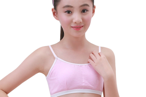 梦见女孩穿绿色内衣，梦境背后的深层含义与解析