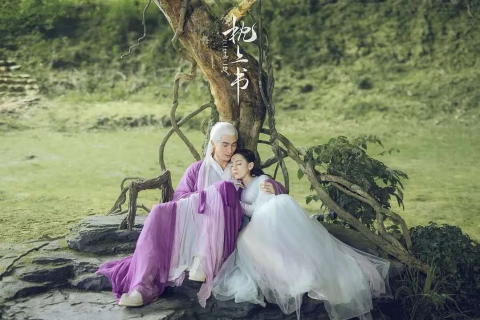 做梦梦到自己掉牙而且还流了血，解析梦境背后的深层含义