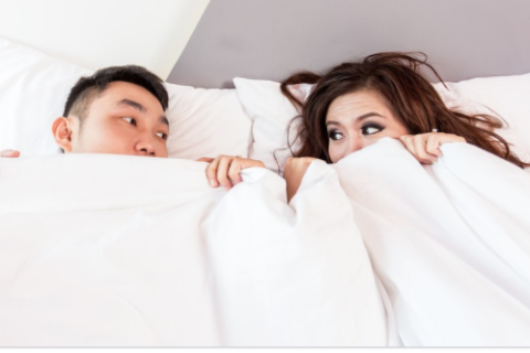 梦境的迷雾，解析做梦梦见老婆说她自己跟很多男人睡觉的深层含义
