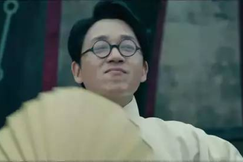 梦见棺材与穿白衣之人，探寻梦境深处的寓意与启示