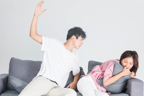 梦境中的争执与离别，解析梦到和女朋友吵架女朋友走了的深层含义