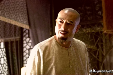 我即将结婚梦见天上盘旋着两条青龙，婚姻美满与好运连连的预兆
